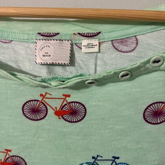 Vintage Anthropologie Postmark Mint Green Bicycle Print Banter Tee Size Medium - Picture 4 of 8